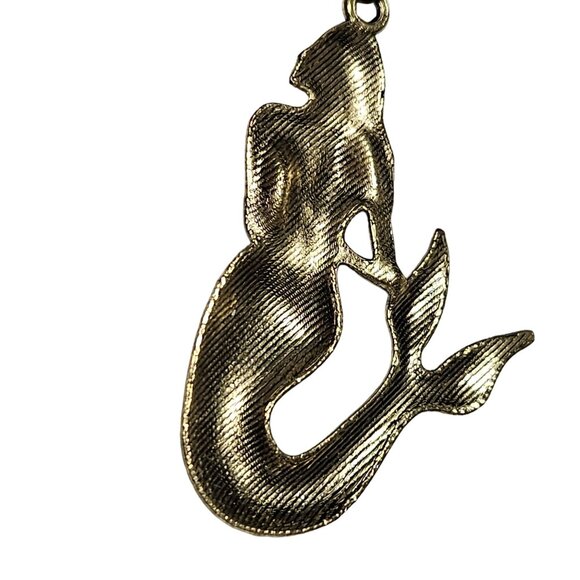 Vintage Gold Tone Mermaid Pendant Necklace Boho Fantasy Beach Core Jewelry - Picture 3 of 5